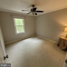 6302 Shiplett Blvd in Burke, VA - Building Photo - Building Photo