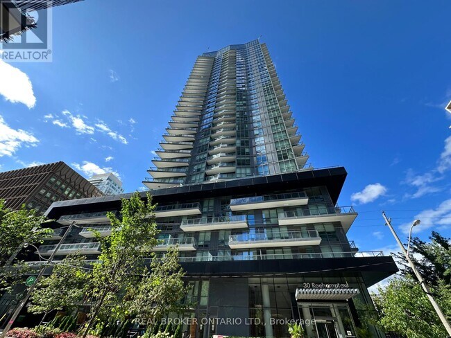 property at 30-330 Roehampton Ave