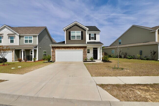 1052 Ashcroft Cir in Columbia, SC - Building Photo - Building Photo