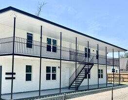 704 Orion Ave, Unit A in Metairie, LA - Building Photo
