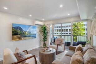 2464 Prince Edward St in Honolulu, HI - Building Photo