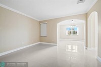 11223 NW 75th Ln in Medley, FL - Building Photo - Building Photo