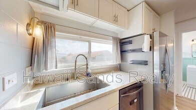 92-739 Makakilo Dr in Kapolei, HI - Building Photo - Building Photo