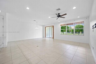 11941 Park 0 Park in Royal Palm Beach, FL - Building Photo - Building Photo