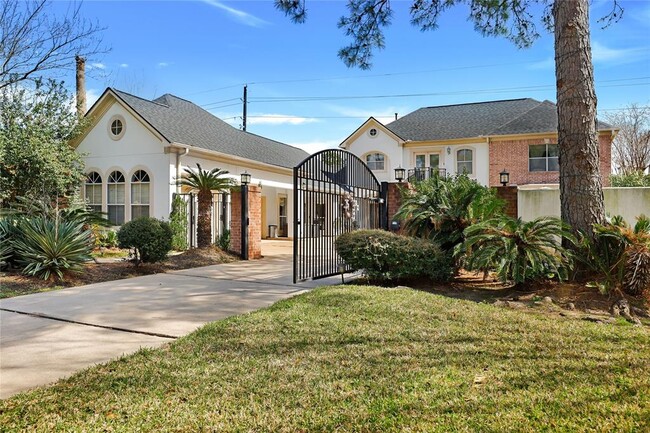 5522 Olympiad Dr in Houston, TX - Foto de edificio - Building Photo