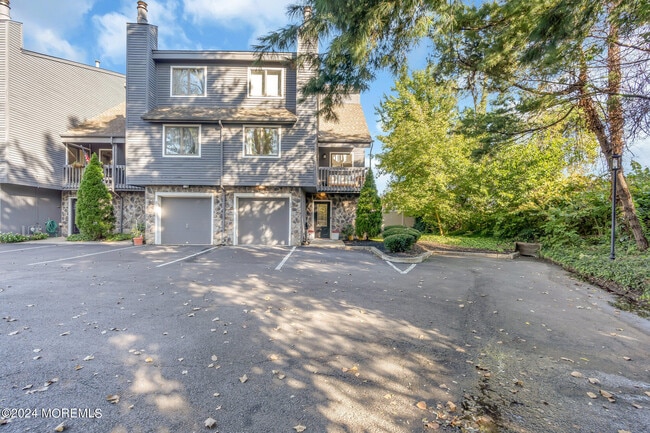 22 Devon Ct in Spring Lake, NJ - Building Photo - Building Photo