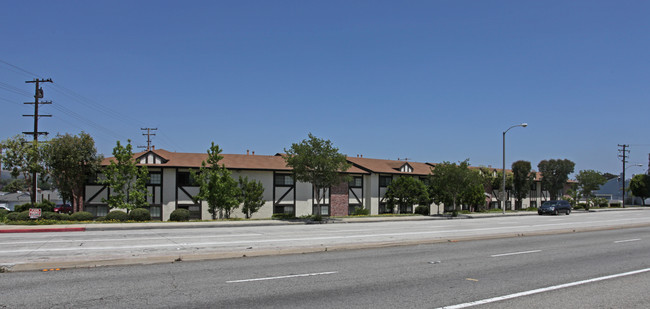 Mulberry Terrace in Whittier, CA - Building Photo - Building Photo