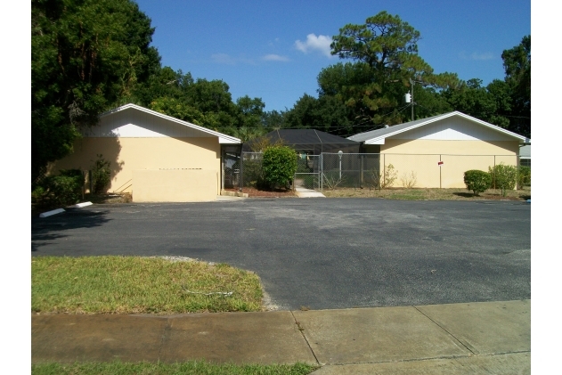 1922-1936 21st Ave in Vero Beach, FL - Building Photo