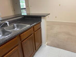 120 Louise St, Unit Unit 22 in Swainsboro, GA - Foto de edificio - Building Photo