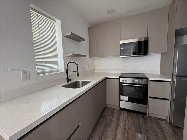 property at 1840 Fillmore St