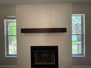 160 Clear Lake Cir in Sanford, FL - Foto de edificio - Building Photo