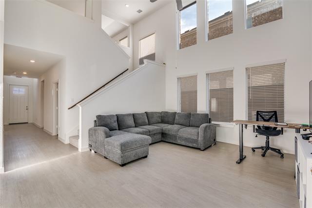 4016 Daisy Holw Lp in Mesquite, TX - Building Photo - Building Photo