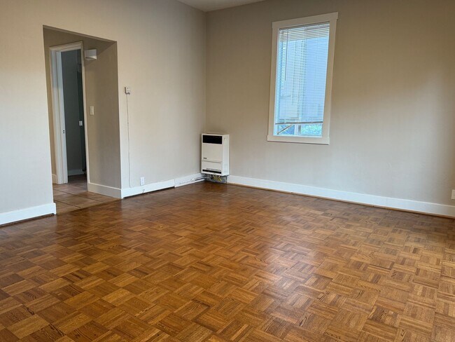 1312 Chestnut St in Alameda, CA - Building Photo - Building Photo