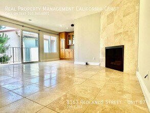 8163 Redlands St in Los Angeles, CA - Building Photo - Building Photo