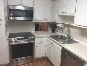 4070 Tivoli Ct in Greenacres, FL - Building Photo - Building Photo