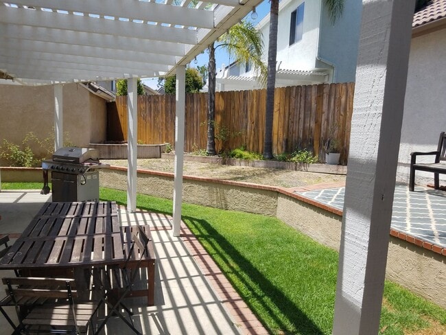 28041 Ebson in Mission Viejo, CA - Building Photo - Building Photo
