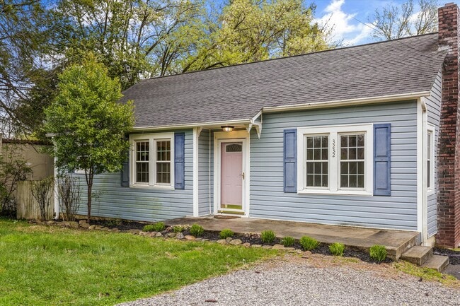 property at 3232 Fairmont Blvd