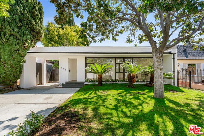 property at 130 Le Doux Rd