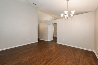 699 Bellshire Dr in Orange Park, FL - Building Photo - Building Photo