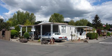 1510 Maple Ln in Kent, WA - Building Photo - Building Photo