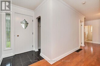 5495 R. Bank Street in Ottawa, ON - Building Photo - Building Photo