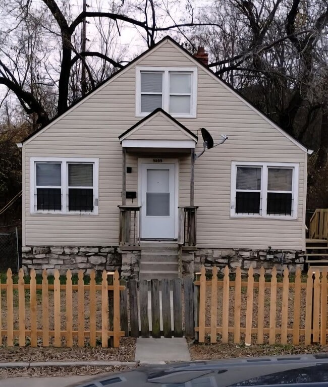 property at 5033 Linwood Blvd