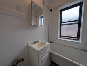 3312 W Schubert Ave in Chicago, IL - Building Photo - Building Photo