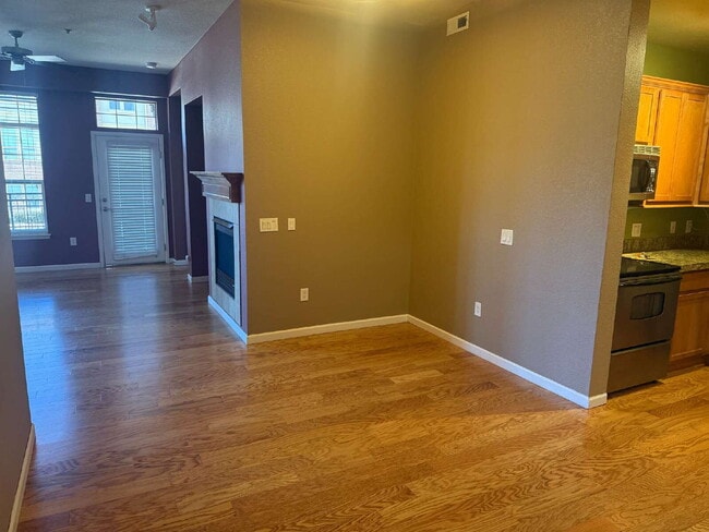 7820 Inverness Blvd in Englewood, CO - Building Photo - Building Photo