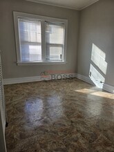 1086 Harrison Blvd in Gary, IN - Building Photo - Building Photo