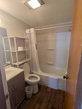 120 S Fortner Ave in Lakeland, FL - Foto de edificio - Building Photo