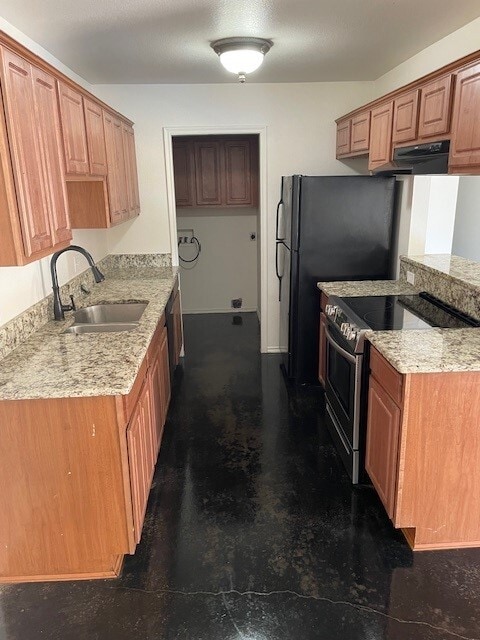 213 San Angelo Ave in Benbrook, TX - Foto de edificio - Building Photo