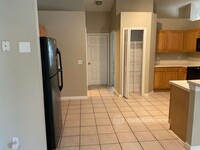 225 Quiet Oak Ct in Davenport, FL - Building Photo - Building Photo