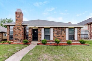 1435 Colborne Dr in Mesquite, TX - Building Photo