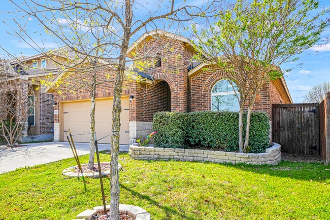 8315 Gentry Creek in San Antonio, TX - Building Photo - Building Photo