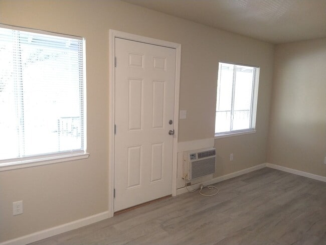 237 Boulder Creek Dr in Redding, CA - Building Photo - Building Photo