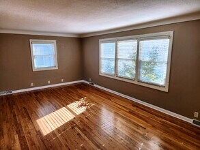 5513 Forest Ave in Des Moines, IA - Building Photo - Building Photo