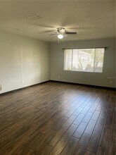 3104 Elderwood Pl in Seffner, FL - Building Photo - Building Photo