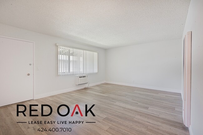 property at 3815 Baldwin Ave