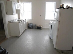 107 Brookline St, Unit 1 in Cambridge, MA - Building Photo - Building Photo