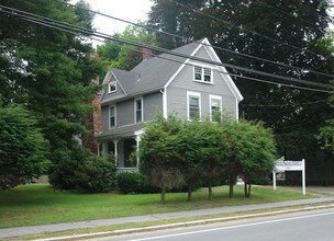 89 Main St in Rowley, MA - Building Photo - Building Photo