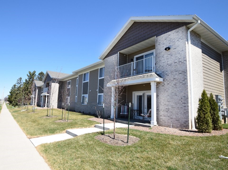 Stonewood Crossing in Sun Prairie, WI - Foto de edificio