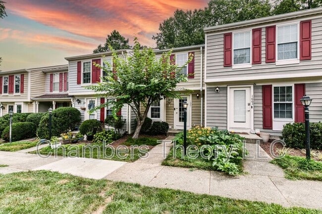 property at 1661 Fieldthorn Dr