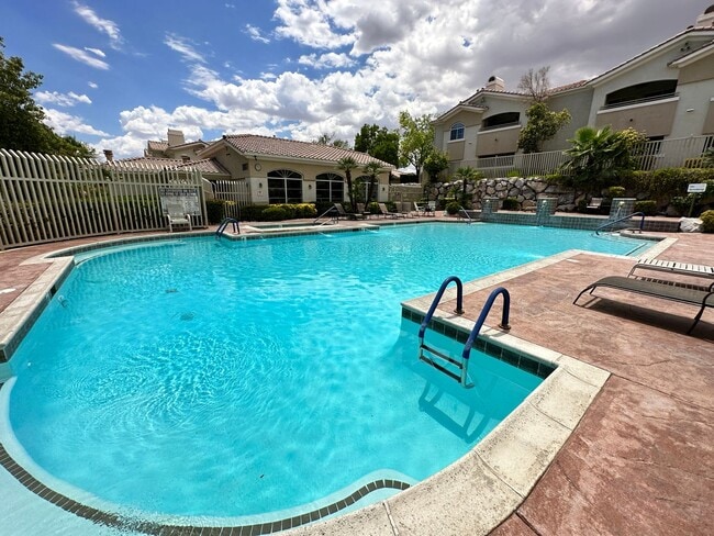 property at 1500 Ruby Cliffs Ln