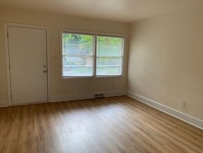 3406 June Dr in Charlotte, NC - Building Photo - Building Photo