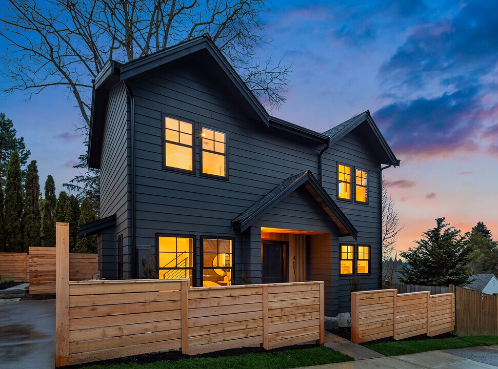 4651 NE 70th St, Unit 4651 NE 70th Stree in Seattle, WA - Building Photo