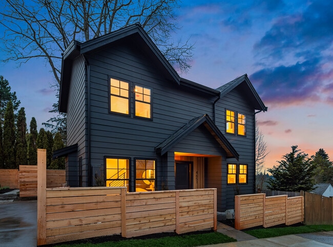property at 4651 NE 70th St