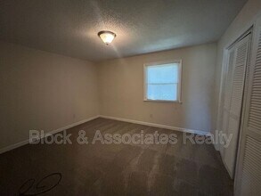 522 S Cherry St in Kernersville, NC - Building Photo - Building Photo