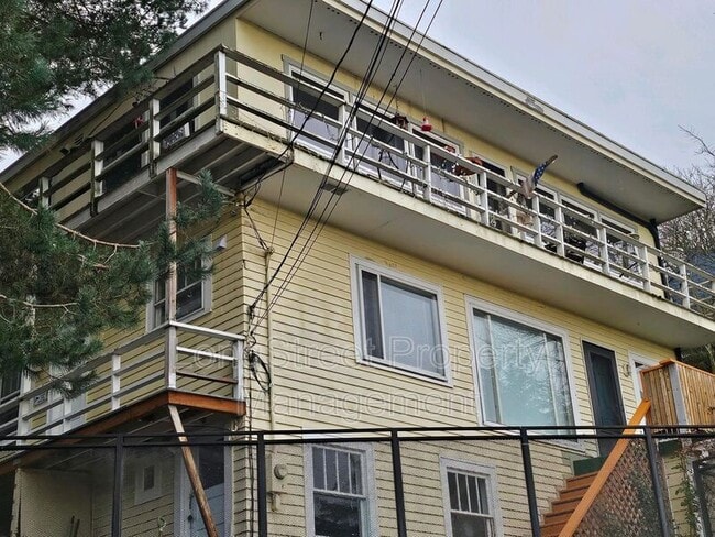 801 SW Broadway Dr in Portland, OR - Building Photo - Building Photo