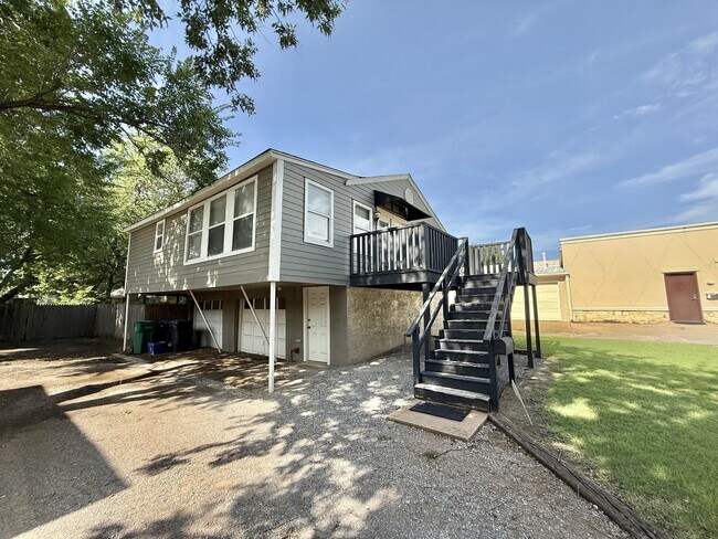 2604 NW 50th St in Oklahoma City, OK - Building Photo - Building Photo