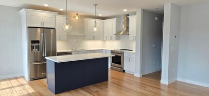 603 Portsmouth Ave, Unit unit 204 in Greenland, NH - Building Photo - Building Photo